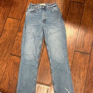 Distressed Curve Love jeans